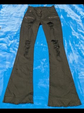 🖤🔥 Distressed Lace-Up Cargo Pants 🔥🖤